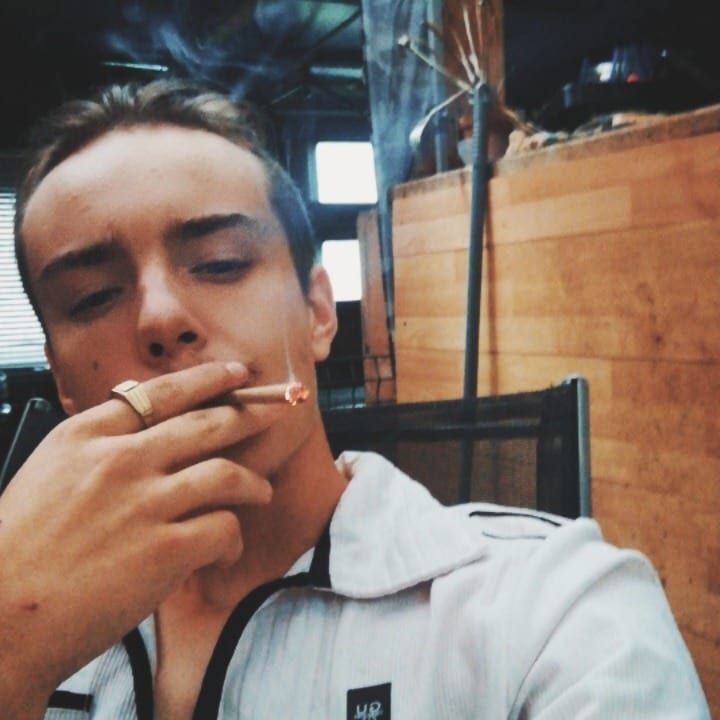 Profil de Cesare