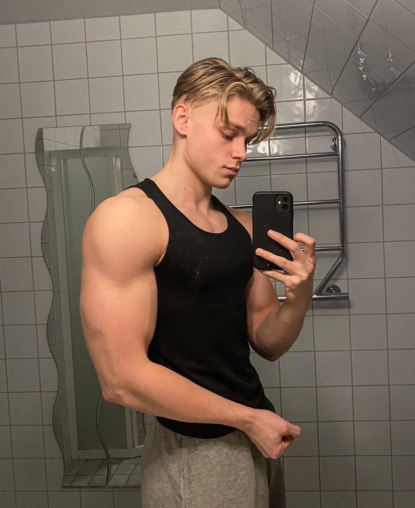 Profil de Ellio